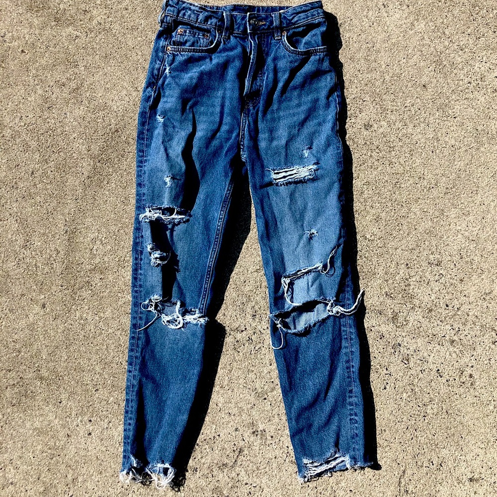 H&M Ripped Mom Jeans With Button Fly - Picture 1 of 5